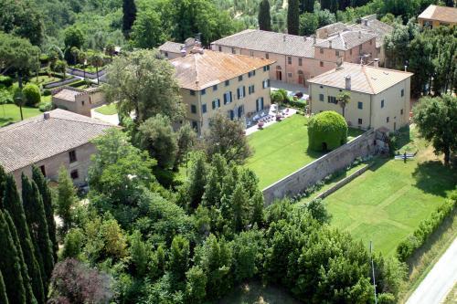 Отель Pratello Country Resort