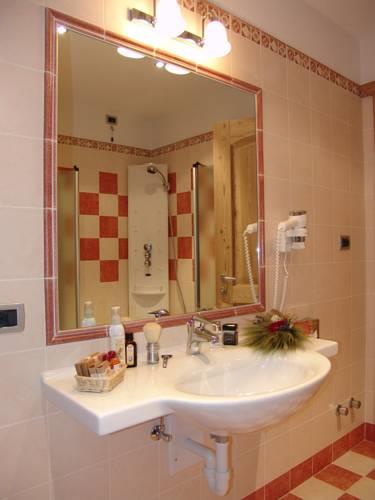 Мини-отель Jolly B&B - Affittacamere