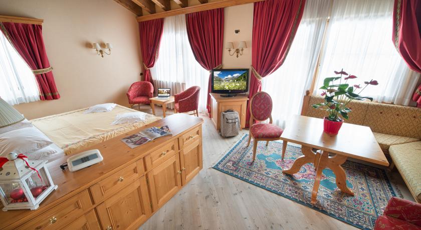 Отель Hotel Valtellina