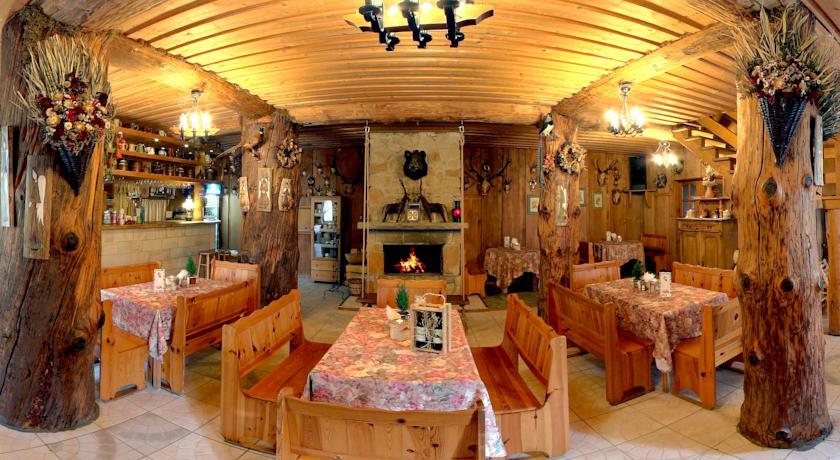 Отель Hotel Protea
