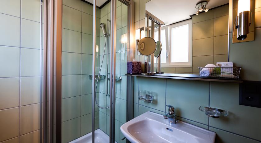 Отель Romantik Hotel Schönegg