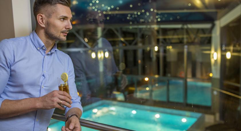 Отель Spa & Wellness Hotel Diament Ustroń