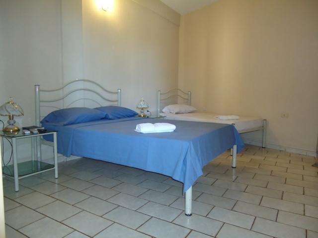 Отель Hotel Miraflores