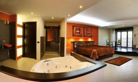 Отель Manhattan Village Hotel