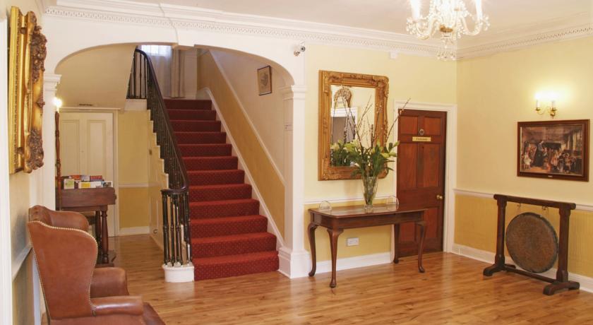 Отель Best Western Henbury Lodge Hotel