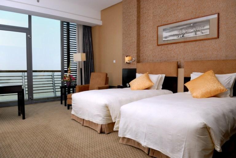 Отель Landison Hotel Huzhou