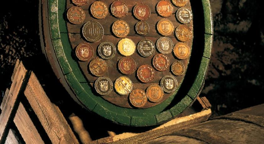 Гостевой дом Weingut Gutsschänke Rademacher