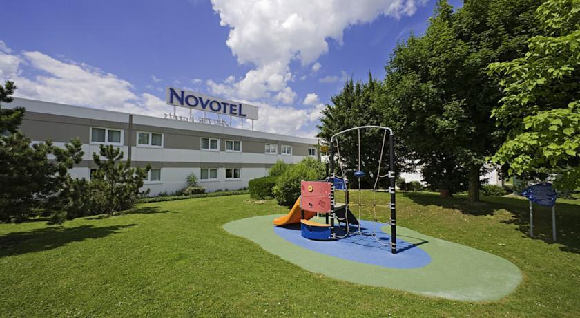Отель Novotel Amiens Est