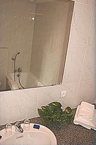 Отель Hotel Le Strasbourg