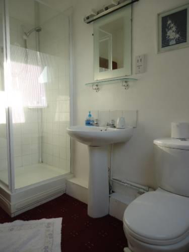 Мини-отель Kingsmere Guest House