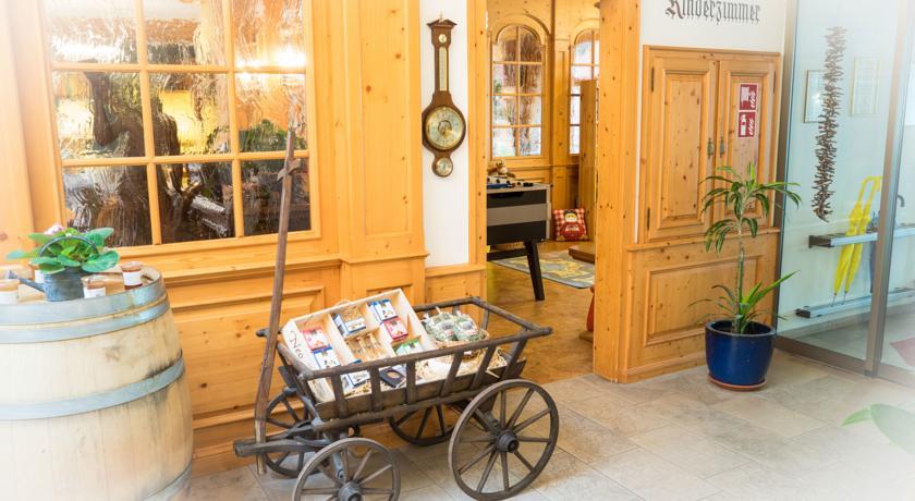 Отель Hotel Simmenhof
