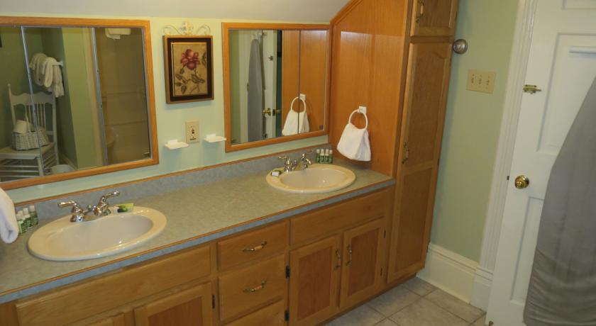 Апартаменты Chipman Hill Suites Limited