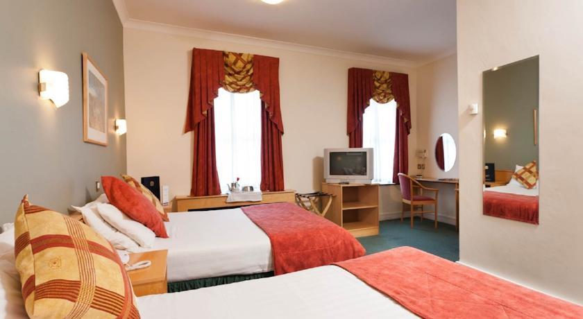 Отель Best Western Pery's Hotel