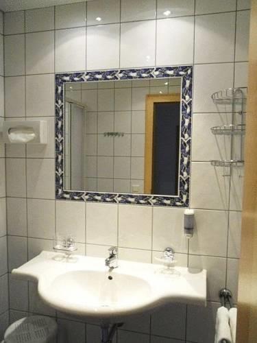 Отель Hotel Luggi