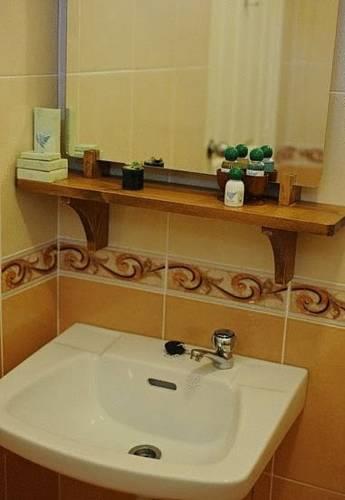 Апартаменты Sumai Suite Hotel