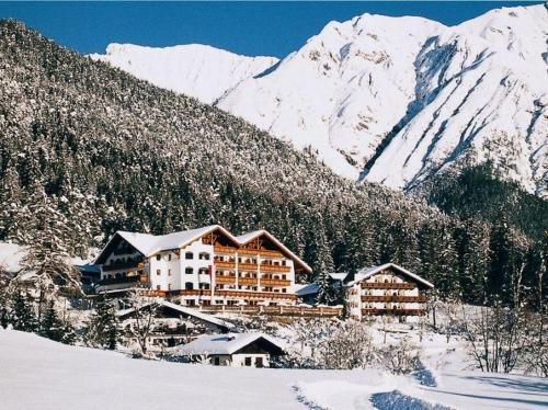 Отель Linserhof