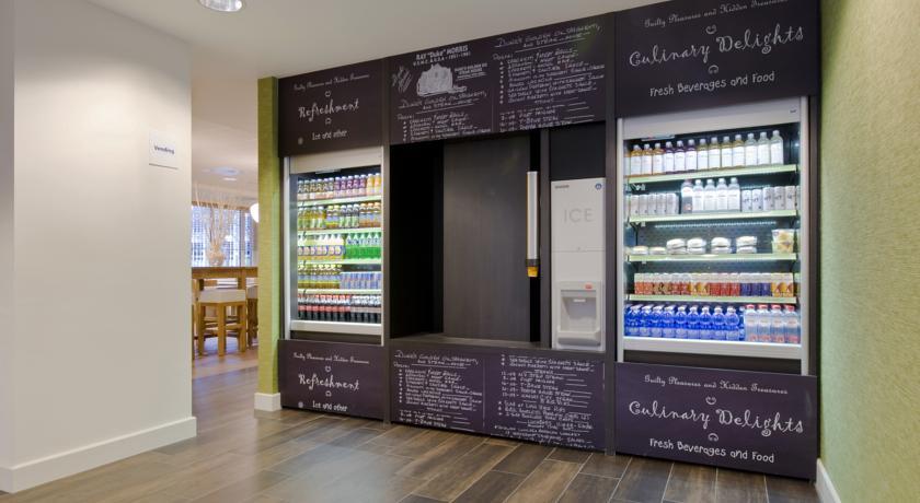 Отель Holiday Inn Express Amsterdam - Schiphol