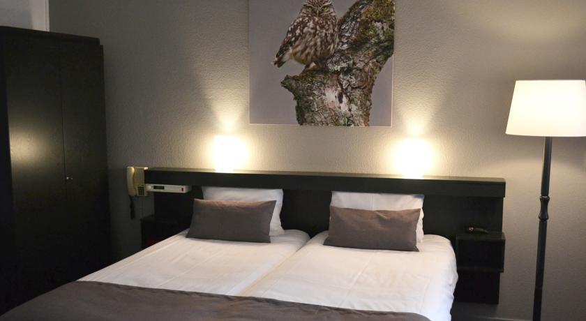 Отель Hampshire Hotel – Stakenberg