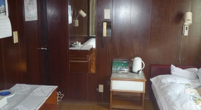Отель Yorimoto Ryokan