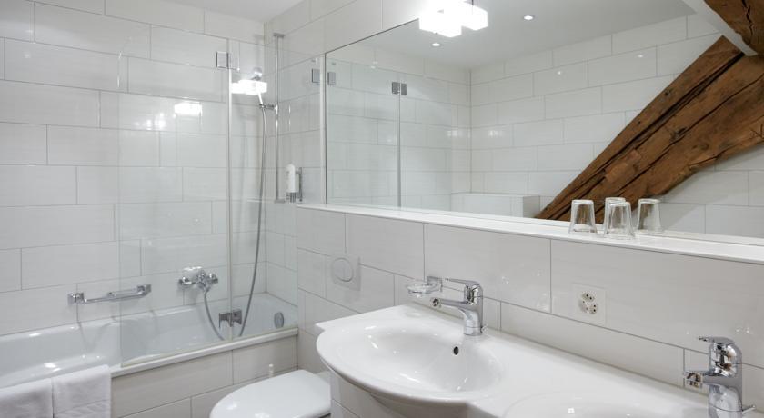 Отель Hotel Steinbock