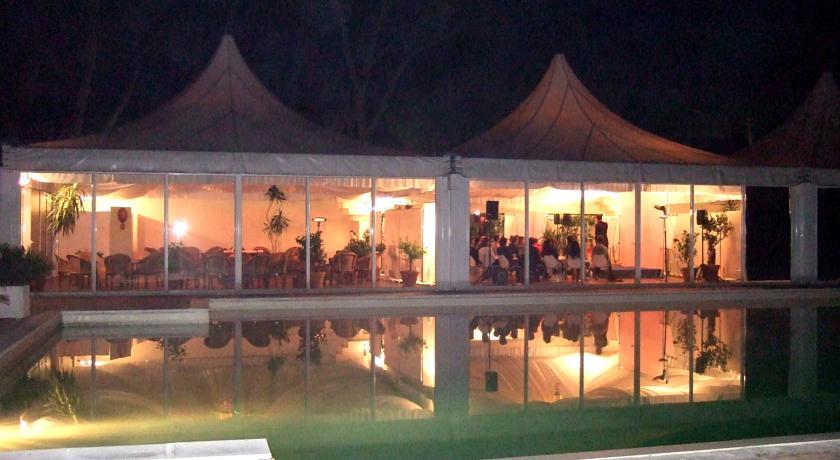 Отель Finis Africae Country House