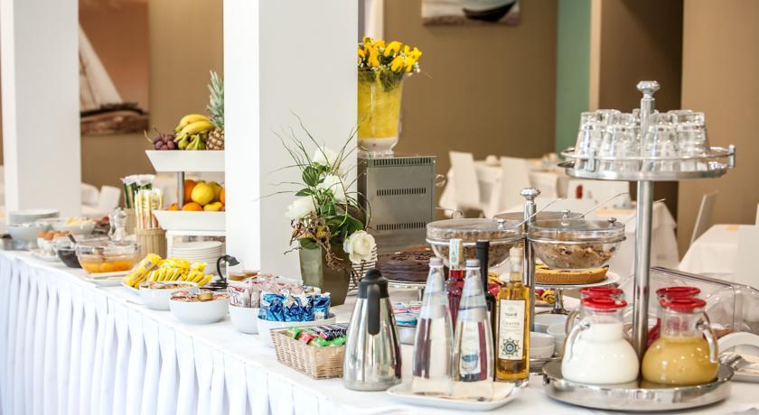 Отель Hotel Oceanomare