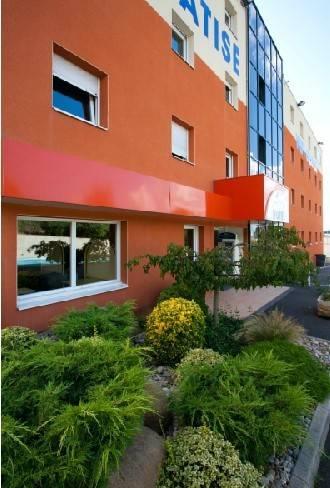 Отель Hotel Arena Saint-Étienne