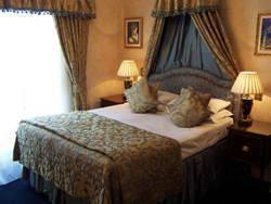 Gallery Hotel