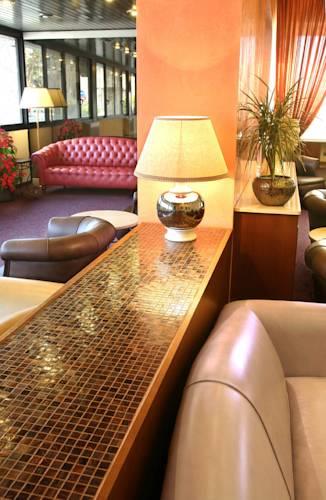 Отель Hotel Rosengarten