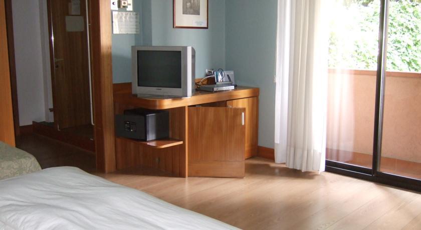 Отель Hotel Canturio