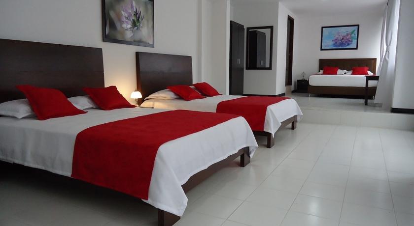 Отель Hotel La Catalina