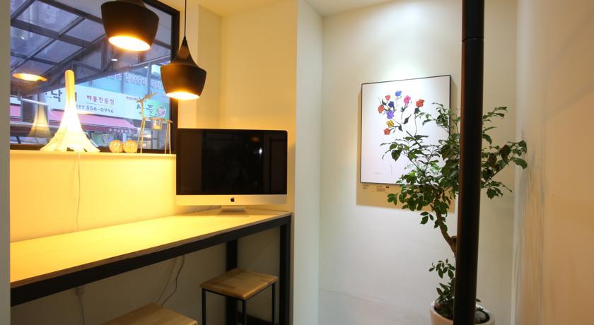 Lexy Hotel