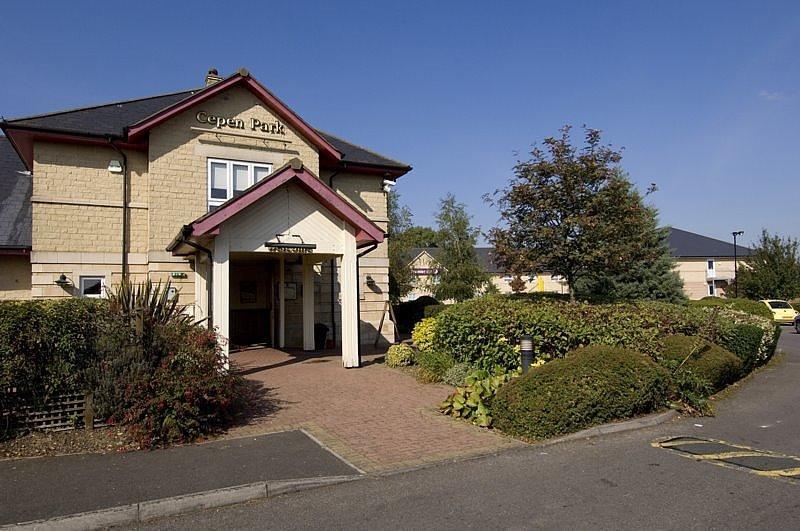 Отель Premier Inn Chippenham