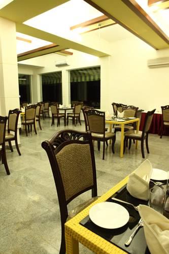 Esthell Hotel