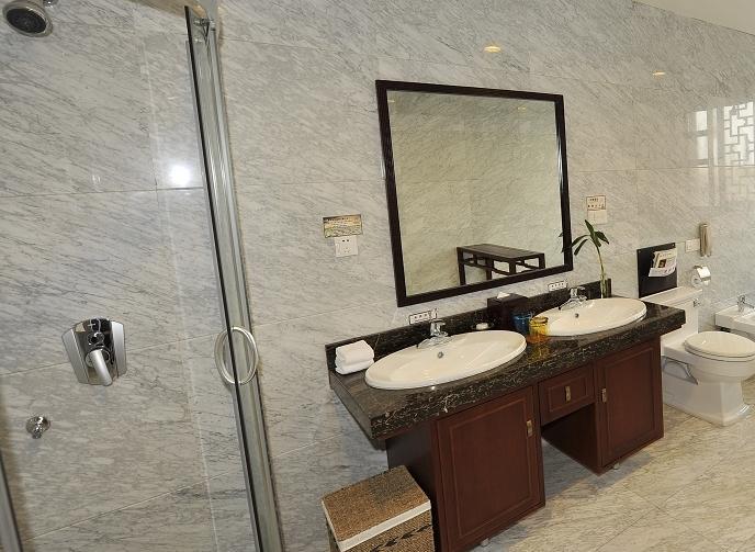 Отель The Kylin Grand Hotel