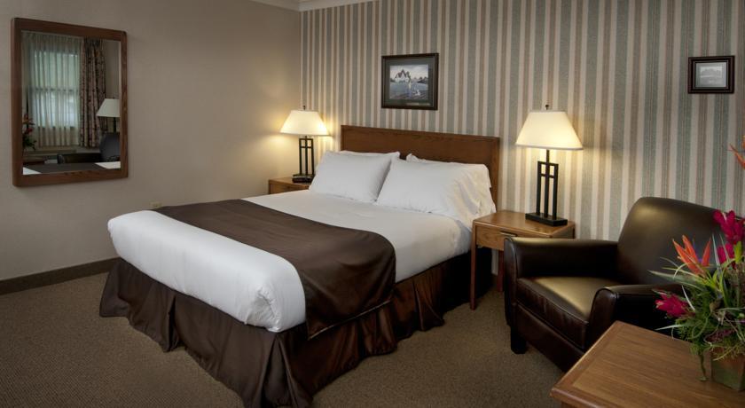 Отель Maritime Inn Antigonish