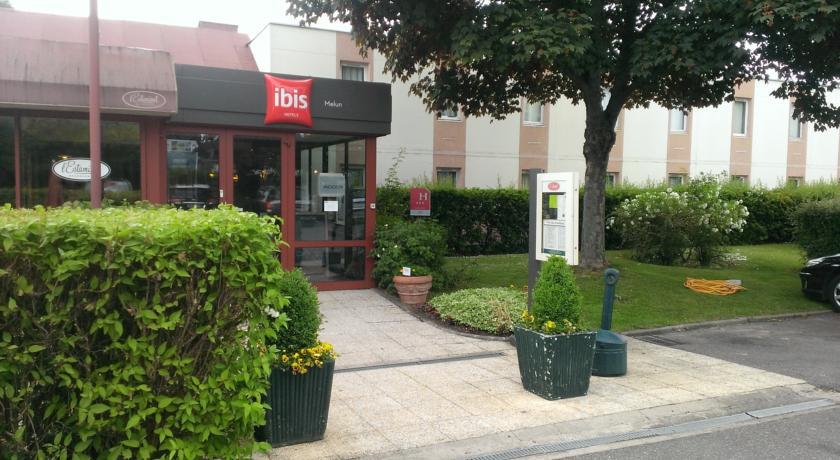 Отель ibis Melun