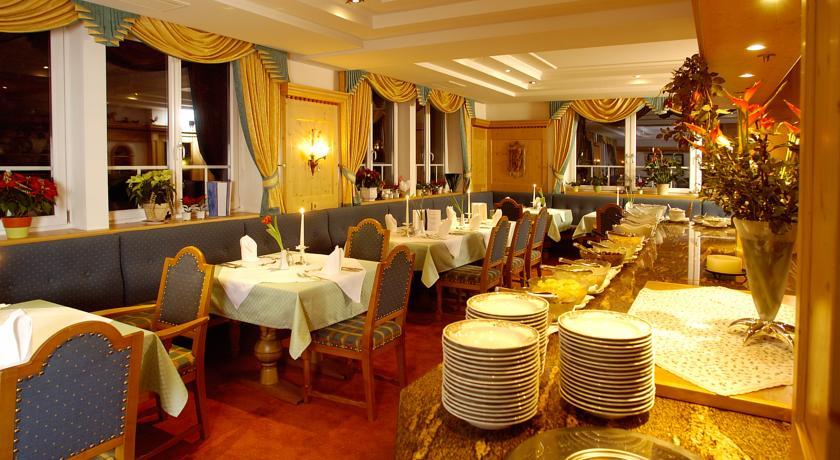 Отель Hotel Edelweiss