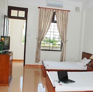 Cua Dai Beach Hotel