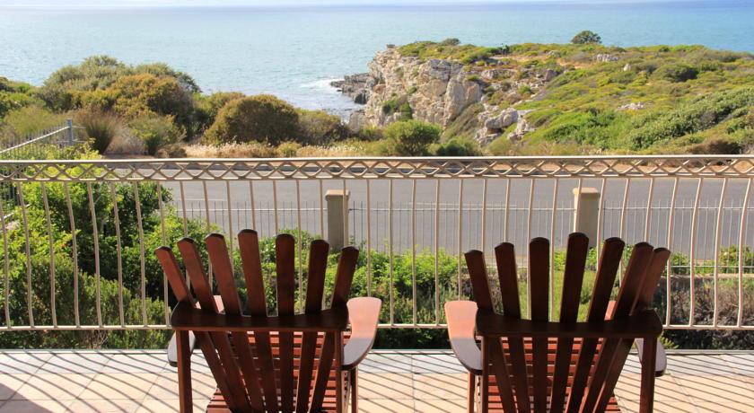 Гостевой дом On The Cliff Guest House