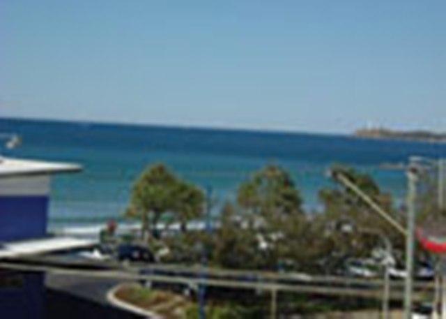 Апартаменты Surfcomber on the Beach