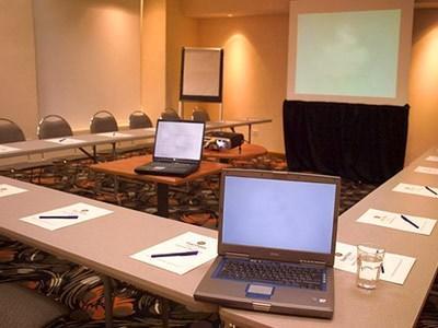 Отель Four Points by Sheraton Monterrey Linda Vista