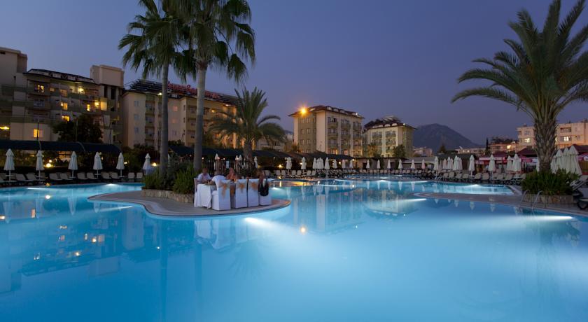 Апартаменты Green Garden Apart Hotel