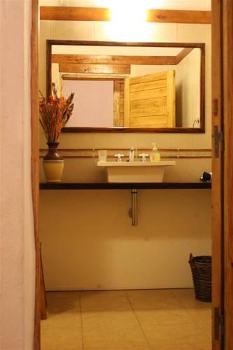 Отель Posada Cavieres Wine Farm