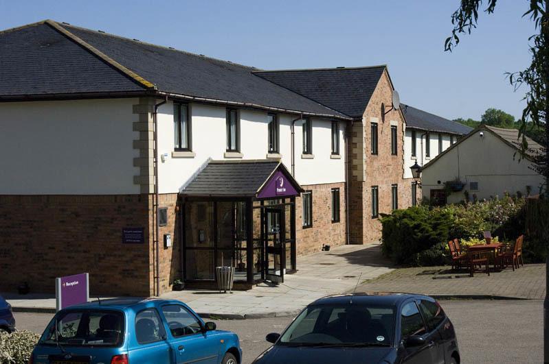 Отель Premier Inn Silverstone