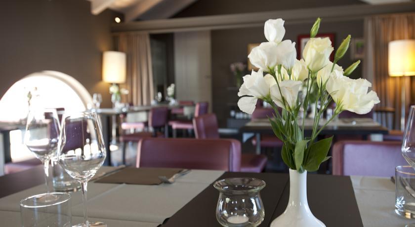 Отель Relais Villa D'Amelia