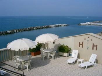 Отель Hotel Manzi