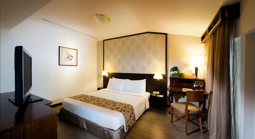 Albert Court Village Hotel by Far East Hospitality