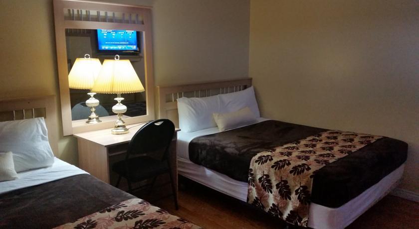 Отель West Castle Motel