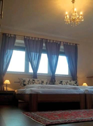Апартаменты Villa Wellspacher
